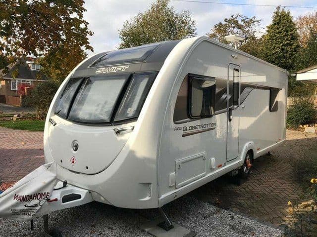 Caravans - image 2